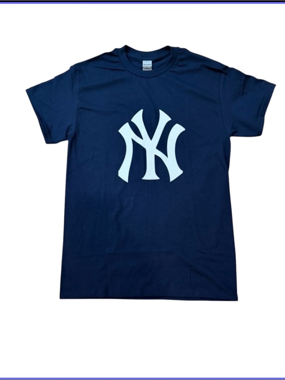 Navy NY Yankees tee shirt